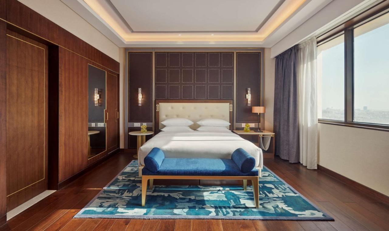 Grand Hyatt Al Khobar Hotel And Residences Dış mekan fotoğraf Deluxe Suite